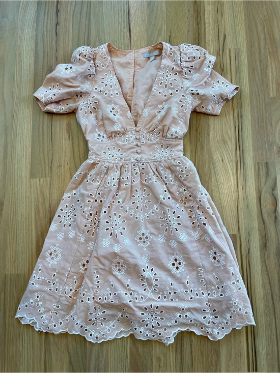 Chelsea28 Dresses & Skirts - Chelsea28 Blush Eyelet Embroidered Mini Dress XXS Cottagecore Puff Sleeve